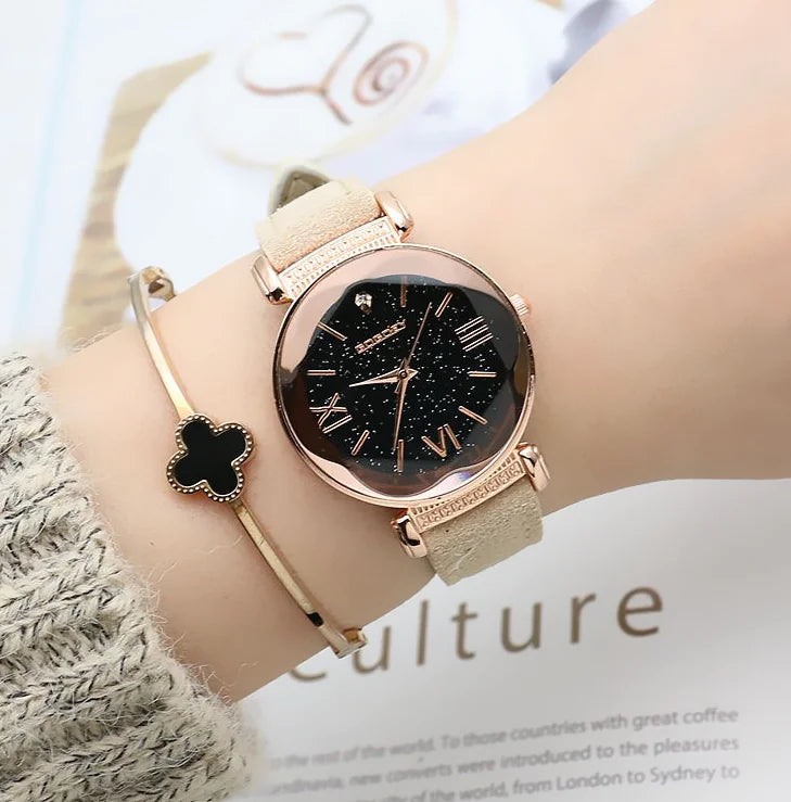 GOGOEY Women's Quartz Leather Strap Watch